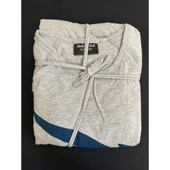 Qantas Airways Other - Qantas Business Class Pajamas Set Gray Blue Kangaroo Logo Sleepwear M/L New